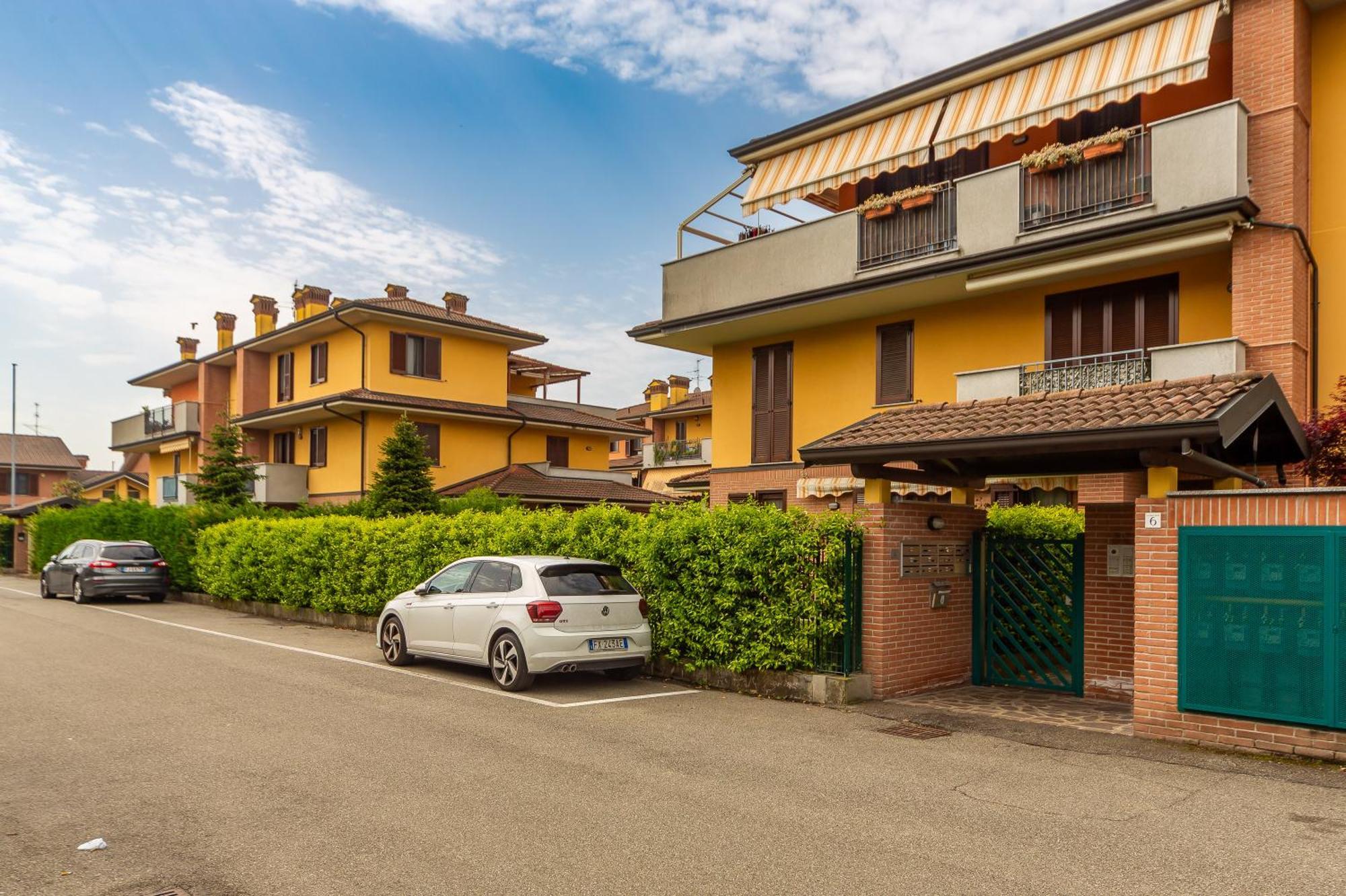 El Sol Residence - Modern House Near Milan Dresano Exterior photo