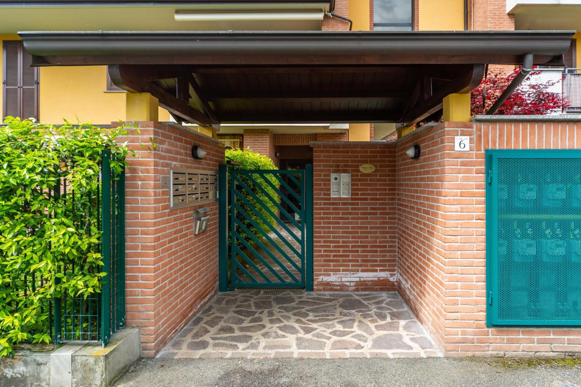 El Sol Residence - Modern House Near Milan Dresano Exterior photo